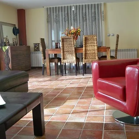 منزل ريفي El Perfume Del Almendro *