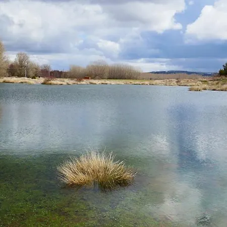 El Perfume Del Almendro Quintanilla del Agua